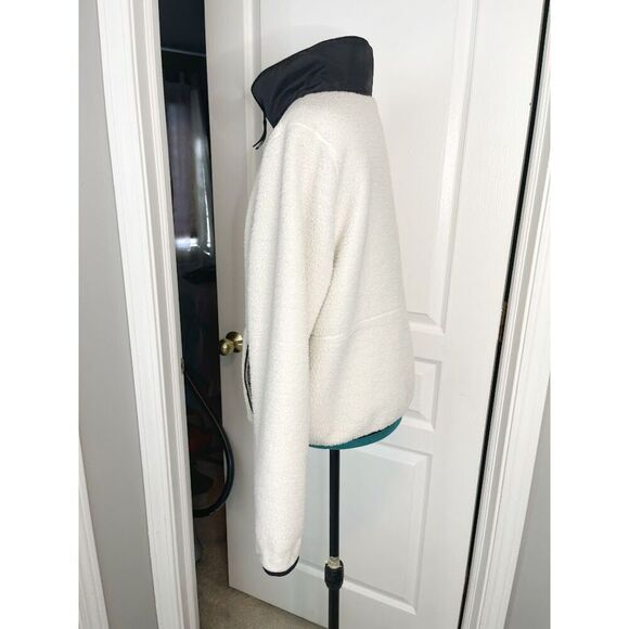 The North Face Fleece Sherpa Full Zip Contrast Trim Collar Pocket Cozy Jacket - Picture 5 of 16